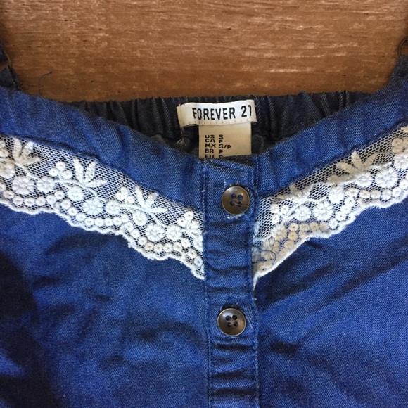 *SOLD*      F21 Denim & Lace Sweetheart Crop Top - Picture 3 of 7